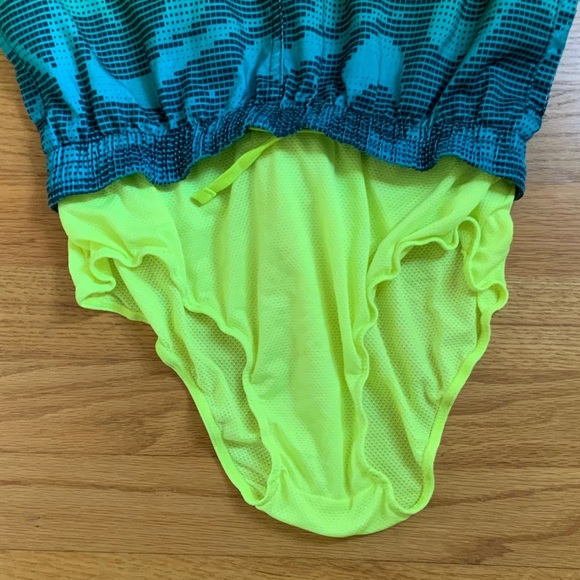 NIKE Youth Boys XLSwimsuit Swim Trunks Board Shorts Mesh Liner Blue Green - Picture 5 of 5